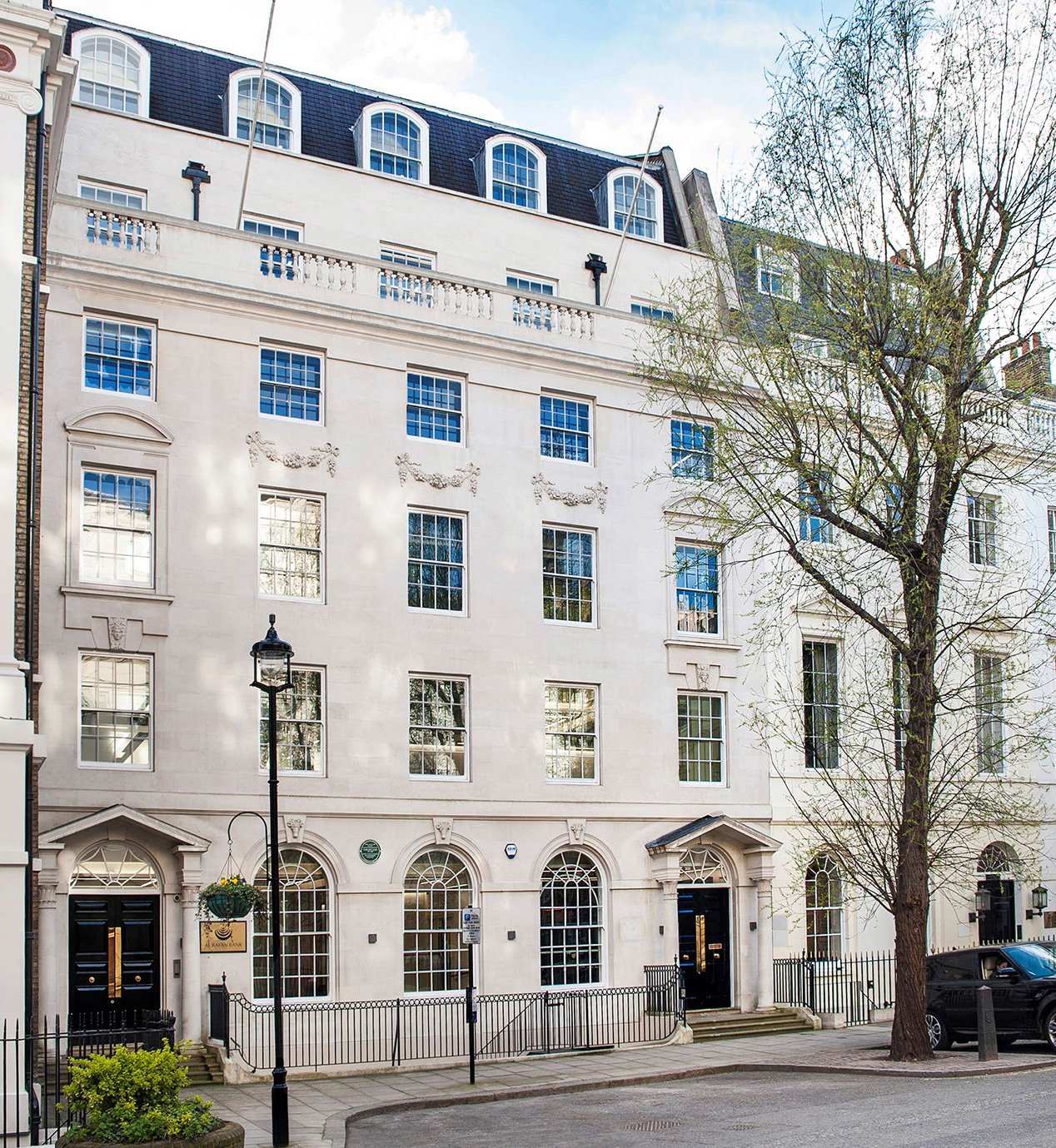 15 Stratford Place